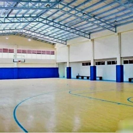The Lancris Residences, 2 Bedrooms, 1 Bathroom, Living-Room, Kitchen & Pool Is Free Paranaque City Εξωτερικό φωτογραφία